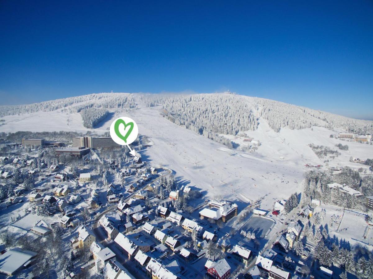 Haus Am Berg - Pension Direkt Am Skihang Oberwiesenthal Eksteriør billede