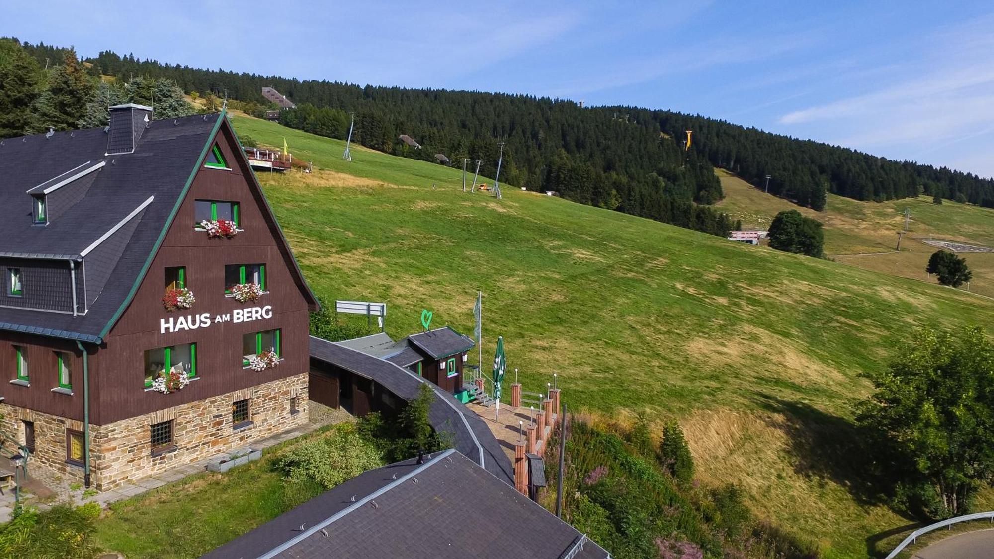 Haus Am Berg - Pension Direkt Am Skihang Oberwiesenthal Eksteriør billede